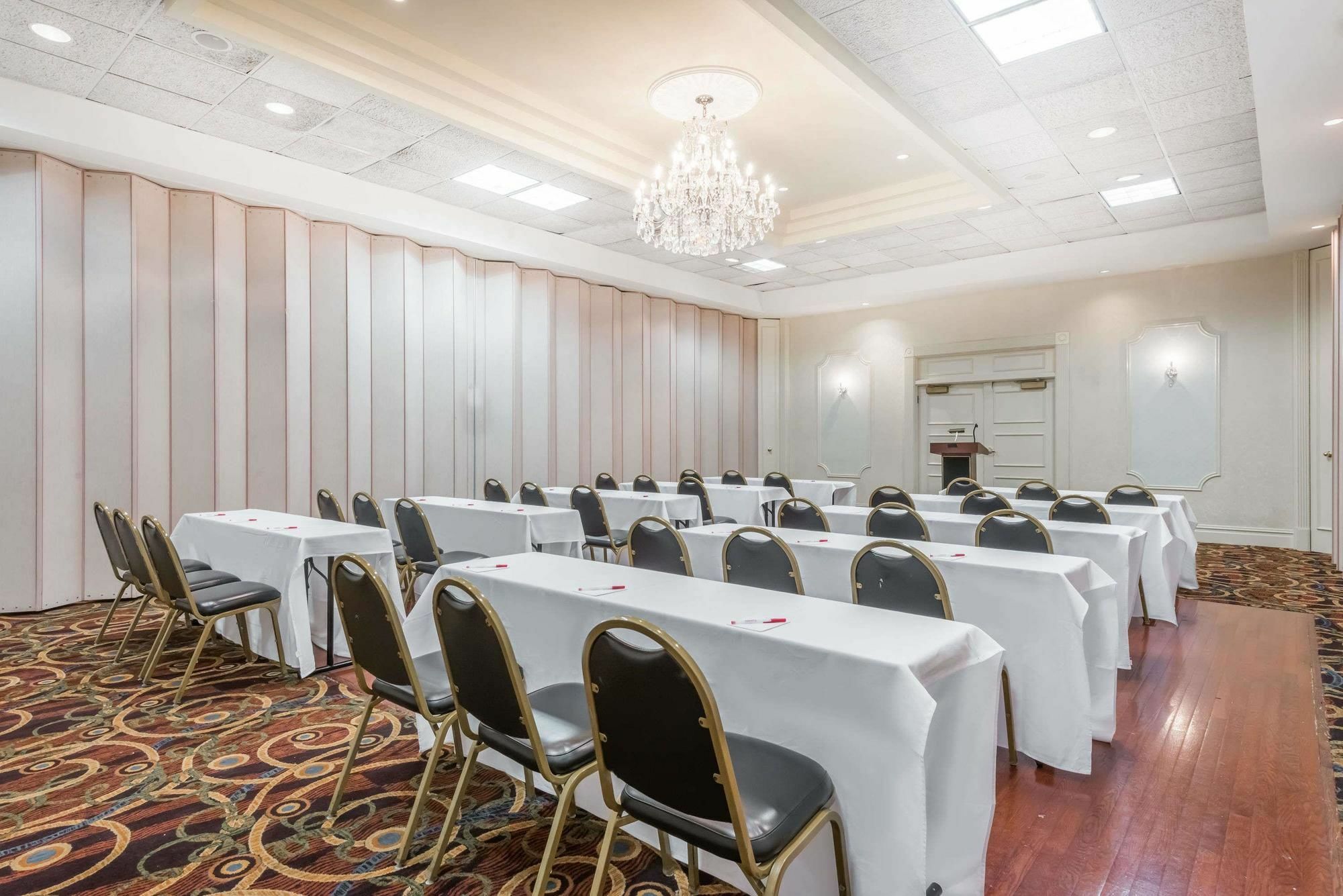 Clarion Hotel BWI Airport Arundel Mills Hanover Ngoại thất bức ảnh
